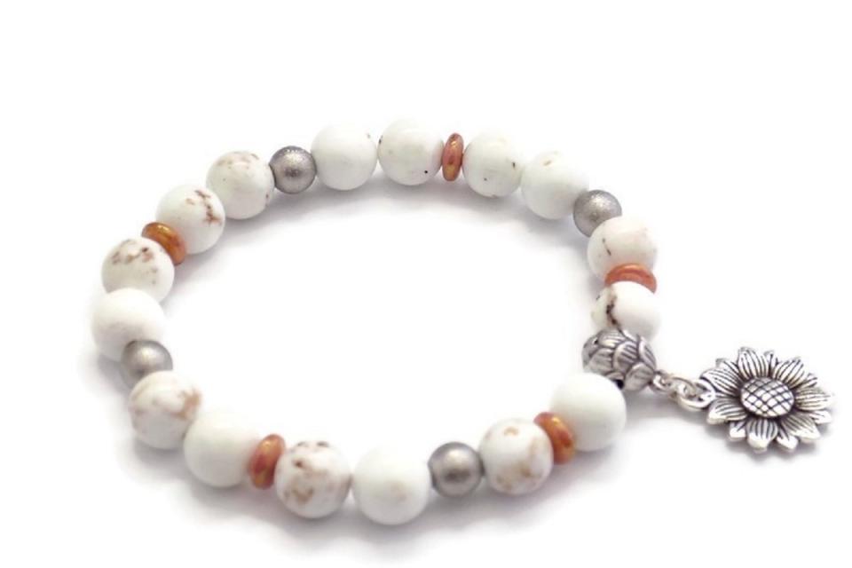 White Magnesite Flower Charm Stretch Bracelet, Handmade Spring Summer Jewelry